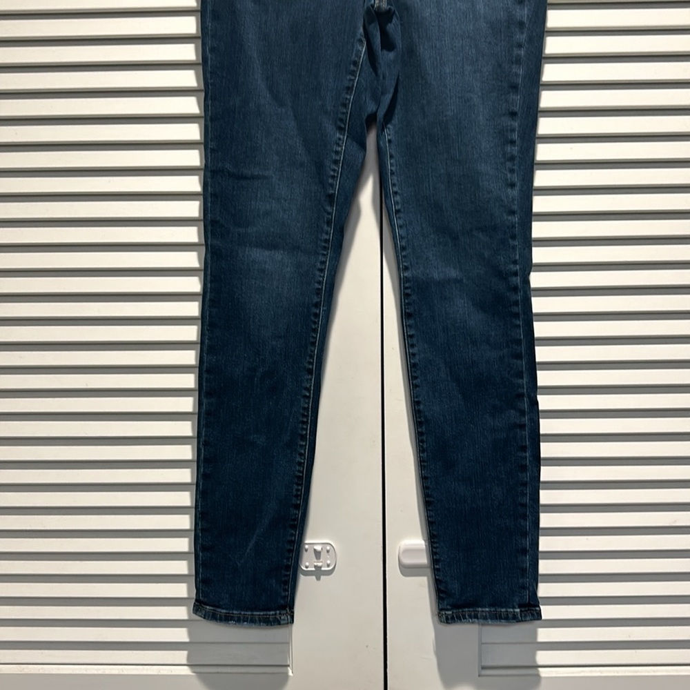 Universal Thread High Rise Skinny Jeans - Picture 2 of 4